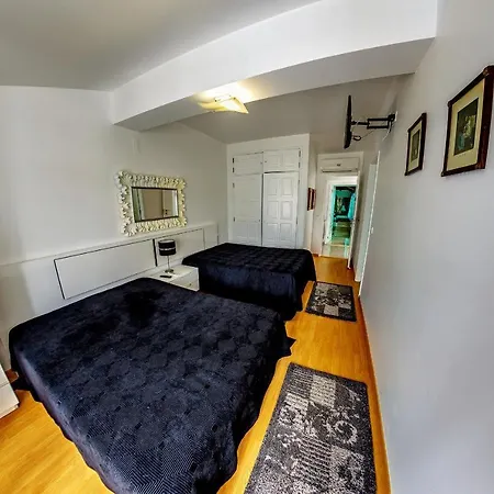 Gasthuis 7 Saias Marginal 3*