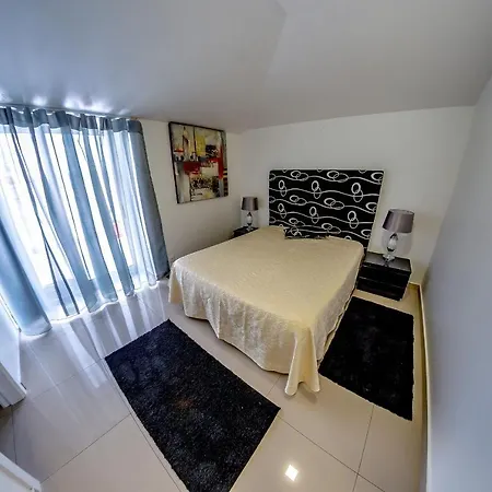 7 Saias Marginal Gasthuis Nazaré