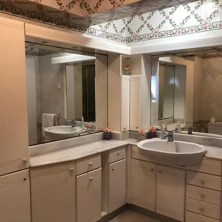 7 Saias Marginal Nazaré