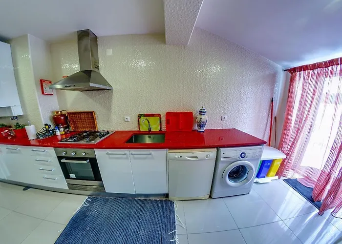 Pensión 7 Saias Marginal Nazaré