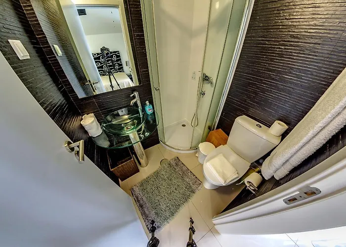 7 Saias Marginal Pensión 3*