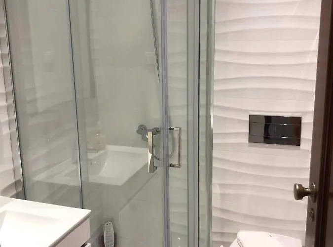 Guest house 7 Saias Marginal