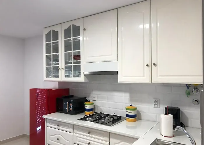 Guest house 7 Saias Marginal