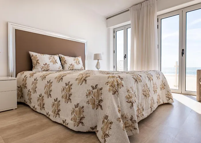 Pensión 7 Saias Marginal Nazaré